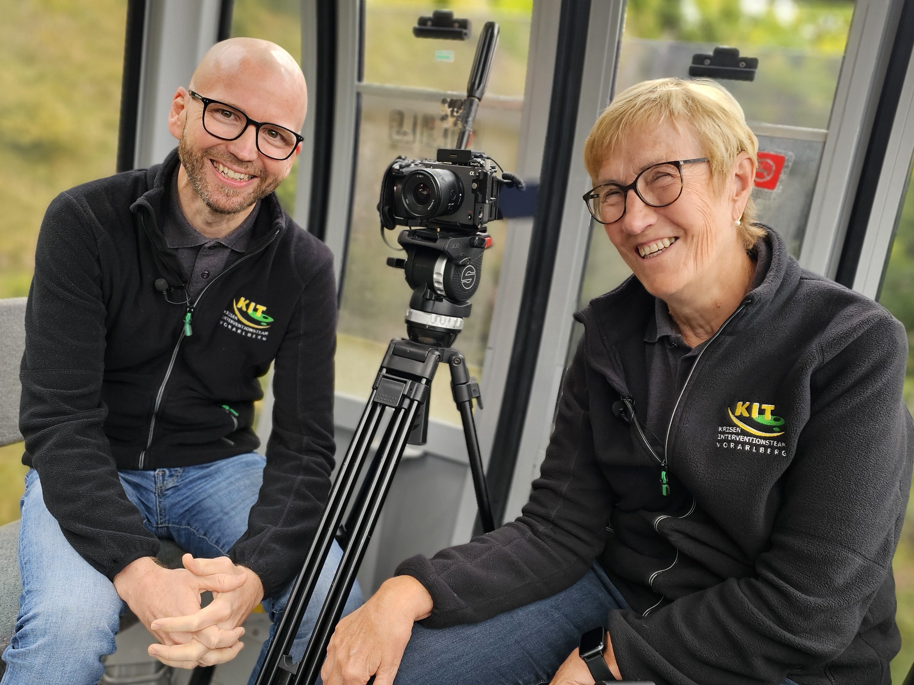 L-NDLE-TV-Us-dr-Gondl-mit-Maria-Hrach-und-Thomas-Stubler-vom-KIT