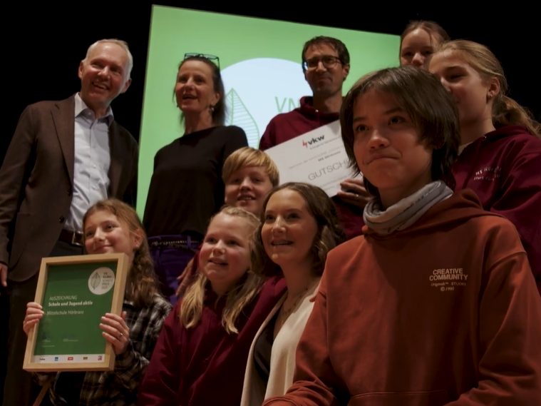 Klimaschutzpreis-2025-B-hne-f-r-die-stillen-Held-innen-des-Wandels